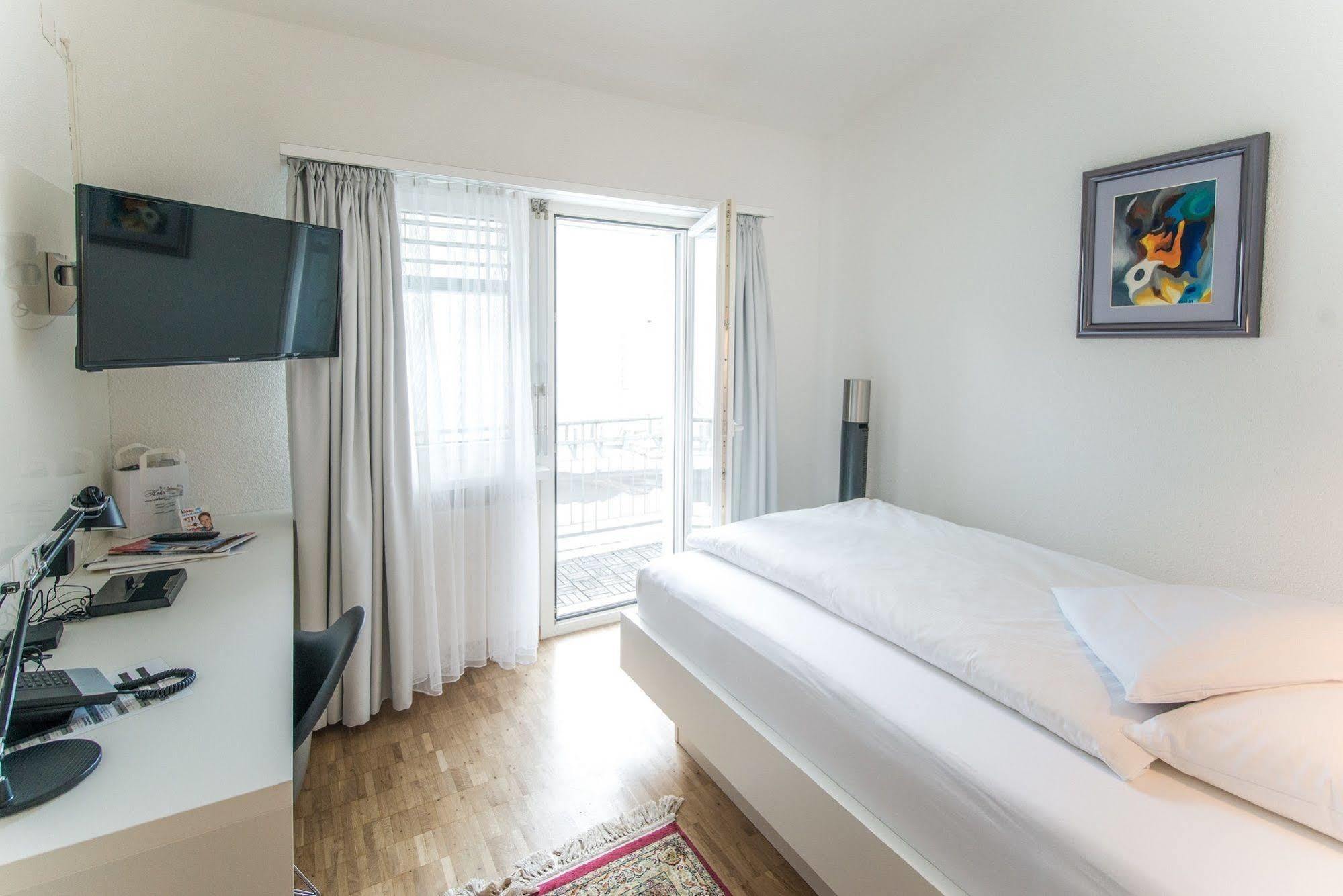 שאפהאוזן Hotel Hohberg "Next To Bbc Arena" מראה חיצוני תמונה