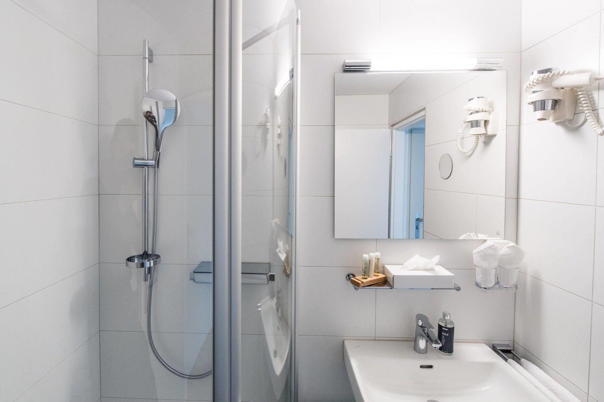 שאפהאוזן Hotel Hohberg "Next To Bbc Arena" מראה חיצוני תמונה